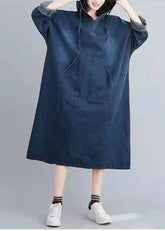 Vestidos de viaje azules de mezclilla con bolsillos y capucha italianos